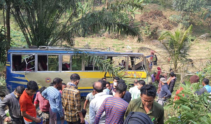 খাগড়াছড়িতে সড়ক দুর্ঘটনায় নিহত ১