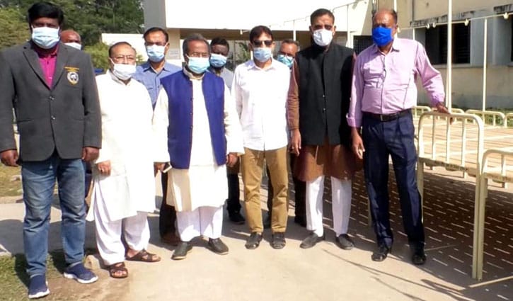 কুষ্টিয়া জেনারেল হাসপাতালে ৩০টি বেড উপহার কুষ্টিয়া জেনারেল হাসপাতালে ৩০টি বেড উপহার
