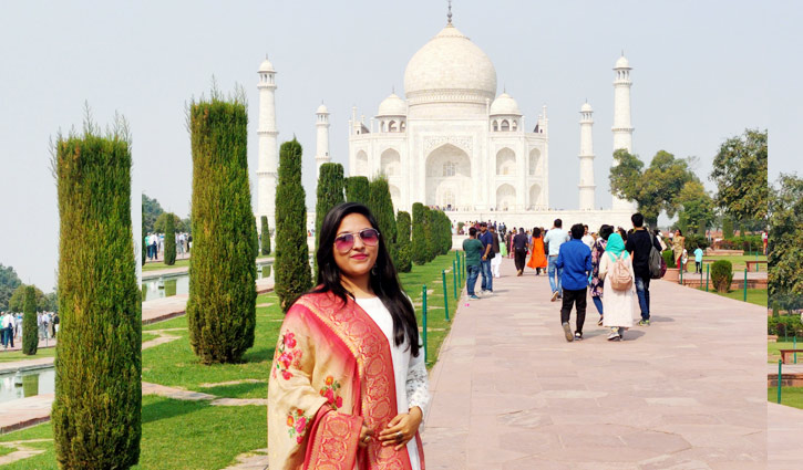 ‘মনমোহিনী’কে নিয়ে মোহিনীর পথচলা ‘মনমোহিনী’কে নিয়ে মোহিনীর পথচলা