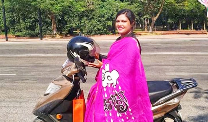 ভ্রমণকন্যার সাতকাহন ভ্রমণকন্যার সাতকাহন