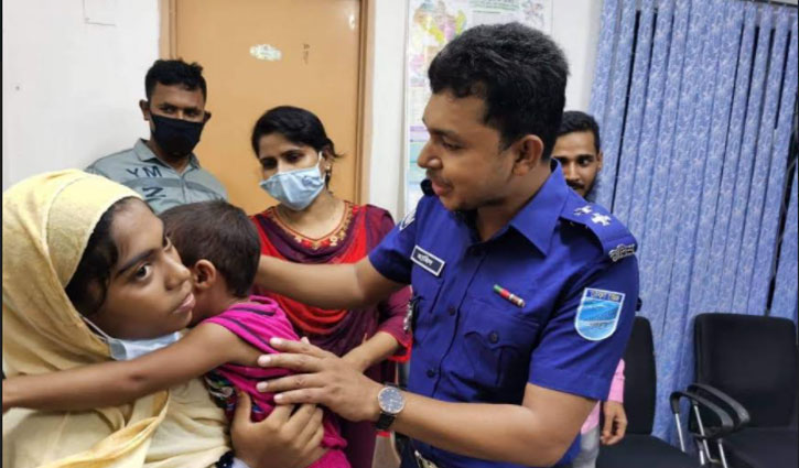 সাভারে অপহৃত শিশু রংপুর থেকে উদ্ধার সাভারে অপহৃত শিশু রংপুর থেকে উদ্ধার