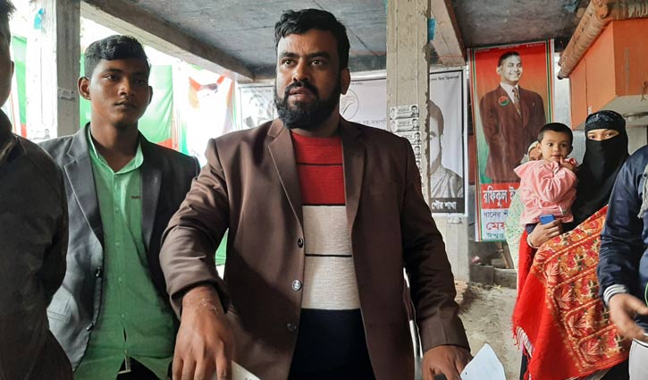 ঈশ্বরদীতে বিএনপি মেয়র প্রার্থীকে মারধরের অভিযোগ ঈশ্বরদীতে বিএনপি মেয়র প্রার্থীকে মারধরের অভিযোগ