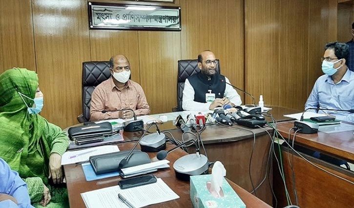 ‘দেশের জলসীমায় ইলিশ ধরার অবৈধ প্রচেষ্টা সফল হতে দেব না’ ‘দেশের জলসীমায় ইলিশ ধরার অবৈধ প্রচেষ্টা সফল হতে দেব না’