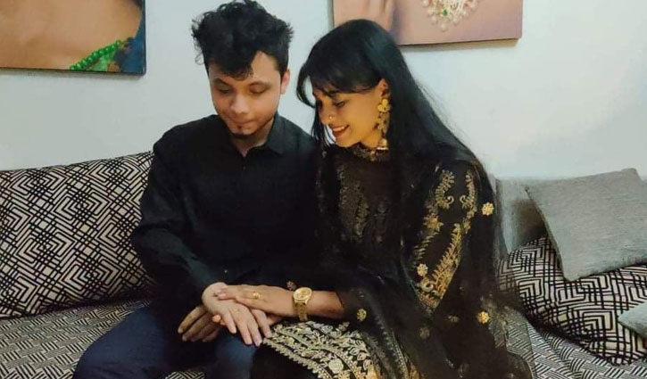 ‘হুট করেই বিয়েটা করে ফেলেছি’