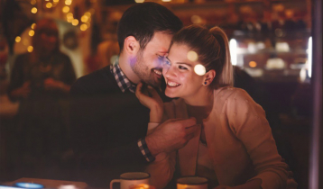 যেসব কথায় মেয়েদের ভালোবাসা গভীর হয়