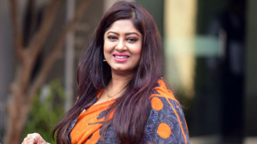 মৌসুমী ভক্তের পাগলামি নিয়ে নাটক মৌসুমী ভক্তের পাগলামি নিয়ে নাটক
