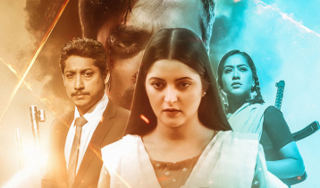 আগুনের ফুলকি হয়ে জ্বলছেন পরীমনি (ভিডিও) আগুনের ফুলকি হয়ে জ্বলছেন পরীমনি (ভিডিও)