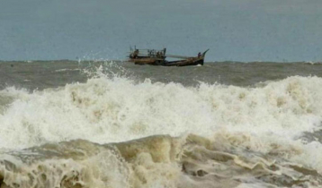 চার বন্দরে ৩ নম্বর সংকেত চার বন্দরে ৩ নম্বর সংকেত