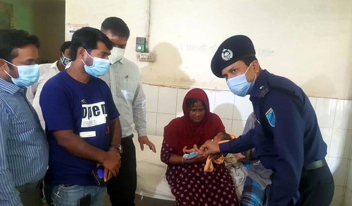 ‘ছোট মনি নিবাস’-এ ঠাঁই হলো সেই শিশুটির ‘ছোট মনি নিবাস’-এ ঠাঁই হলো সেই শিশুটির