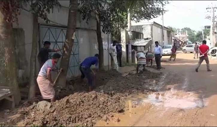 আশুলিয়ায় দুই কিলোমিটার অবৈধ গ্যাস সংযোগ বিছিন্ন আশুলিয়ায় দুই কিলোমিটার অবৈধ গ্যাস সংযোগ বিছিন্ন