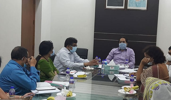 ‘স্বাস্থ্যখাতে দুর্নীতি করে পার পাওয়ার সুযোগ নেই’ ‘স্বাস্থ্যখাতে দুর্নীতি করে পার পাওয়ার সুযোগ নেই’