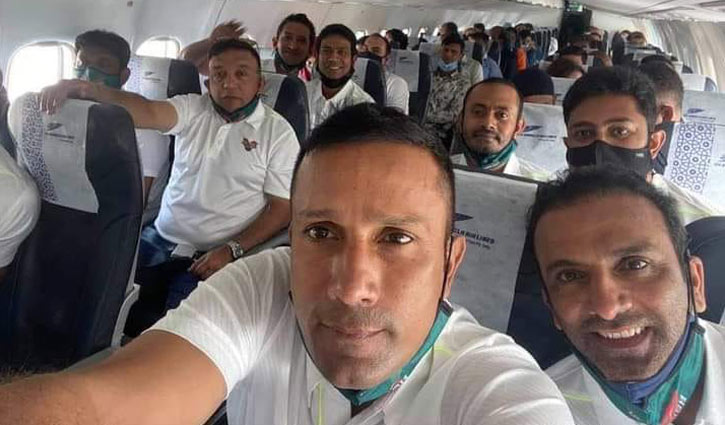 ভারতে খেলতে গেলেন সুজন-রাজ্জাক-রফিক-আফতাবরা ভারতে খেলতে গেলেন সুজন-রাজ্জাক-রফিক-আফতাবরা