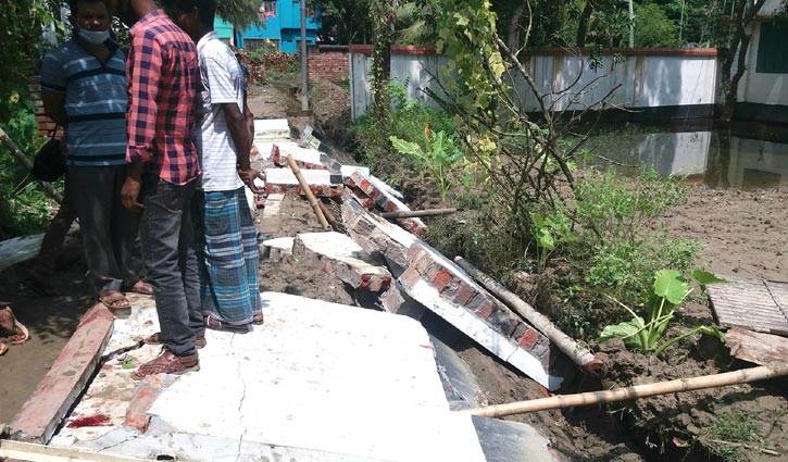 মাগুরায় দেয়াল চাপায় ২ নির্মাণ শ্রমিকের মৃত্যু মাগুরায় দেয়াল চাপায় ২ নির্মাণ শ্রমিকের মৃত্যু