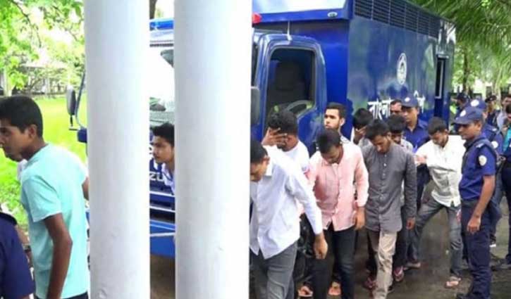 রিফাত হত্যা: অপ্রাপ্তবয়স্ক আসামিদের বিরুদ্ধে রায় মঙ্গলবার রিফাত হত্যা: অপ্রাপ্তবয়স্ক আসামিদের বিরুদ্ধে রায় মঙ্গলবার