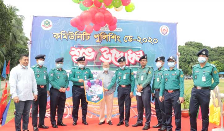 চট্টগ্রামে কমিউনিটি পুলিশিং ডে উদযাপন চট্টগ্রামে কমিউনিটি পুলিশিং ডে উদযাপন