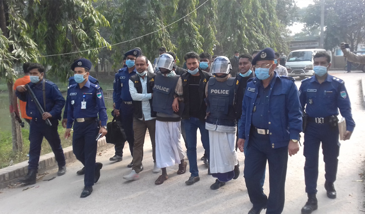 বঙ্গবন্ধুর ভাস্কর্য ভাঙচুর: ২ ছাত্রের আদালতে স্বীকারোক্তি