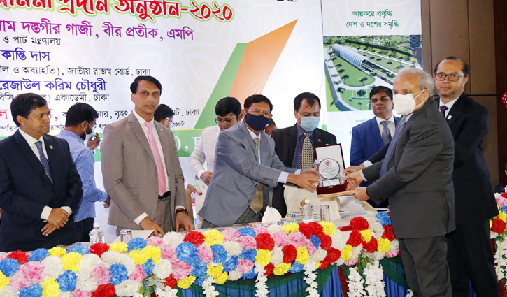 ব্যাংকিংখাতে ২য় সর্বোচ্চ করদাতা ইসলামী ব্যাংক