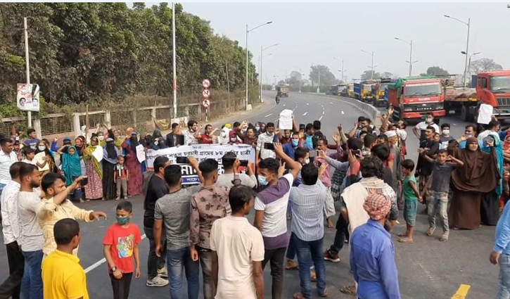 মুন্সীগঞ্জে স্কুলছাত্রী ধর্ষণের বিচার দাবিতে বিক্ষোভ মুন্সীগঞ্জে স্কুলছাত্রী ধর্ষণের বিচার দাবিতে বিক্ষোভ