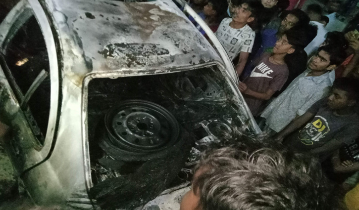 সাভারে চলন্ত প্রাইভেটকারে আগুন সাভারে চলন্ত প্রাইভেটকারে আগুন