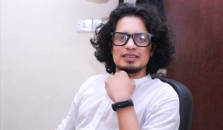 ওয়েব সিরিজে অশ্লীলতা: অভিনেত্রীর অভিযোগে পরিচালককে জিজ্ঞাসাবাদ ওয়েব সিরিজে অশ্লীলতা: অভিনেত্রীর অভিযোগে পরিচালককে জিজ্ঞাসাবাদ