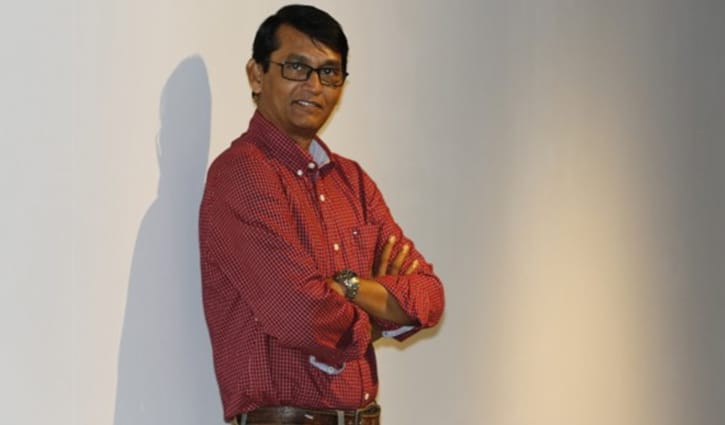 ভেন্টিলেটর সাপোর্টে আজিজুল হাকিম