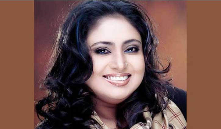 করোনায় আক্রান্ত বেবি নাজনীন করোনায় আক্রান্ত বেবি নাজনীন