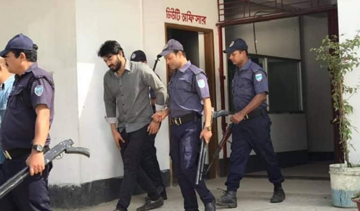 বাপ্পির হাতে হাতকড়া কেন? বাপ্পির হাতে হাতকড়া কেন?