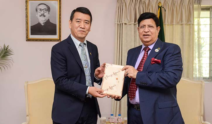 ভুটানের সঙ্গে শিগগিরই অগ্রাধিকারমূলক বাণিজ্য চুক্তি ভুটানের সঙ্গে শিগগিরই অগ্রাধিকারমূলক বাণিজ্য চুক্তি