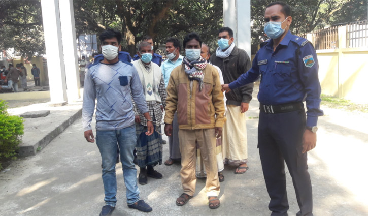 চাঁপাইনবাবগঞ্জে হত্যা মামলায় ৭ জনের যাবজ্জীবন চাঁপাইনবাবগঞ্জে হত্যা মামলায় ৭ জনের যাবজ্জীবন