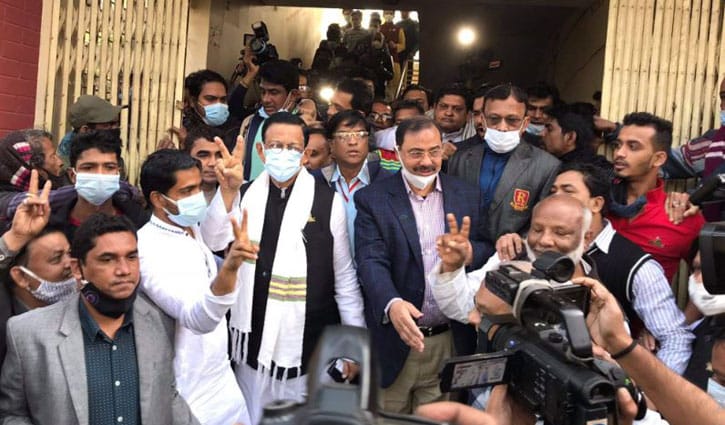 জয়ের আশাবাদ আ.লীগ প্রার্থী রেজাউল করিমের জয়ের আশাবাদ আ.লীগ প্রার্থী রেজাউল করিমের