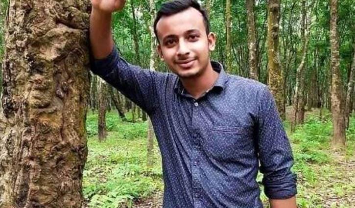 চবি ছাত্রের ঝুলন্ত মরদেহ উদ্ধার চবি ছাত্রের ঝুলন্ত মরদেহ উদ্ধার