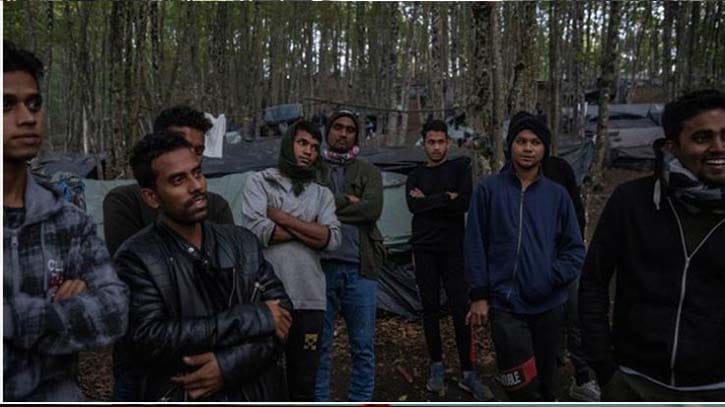 Bangladeshi migrants stranded in Bosnia forest Bangladeshi migrants stranded in Bosnia forest
