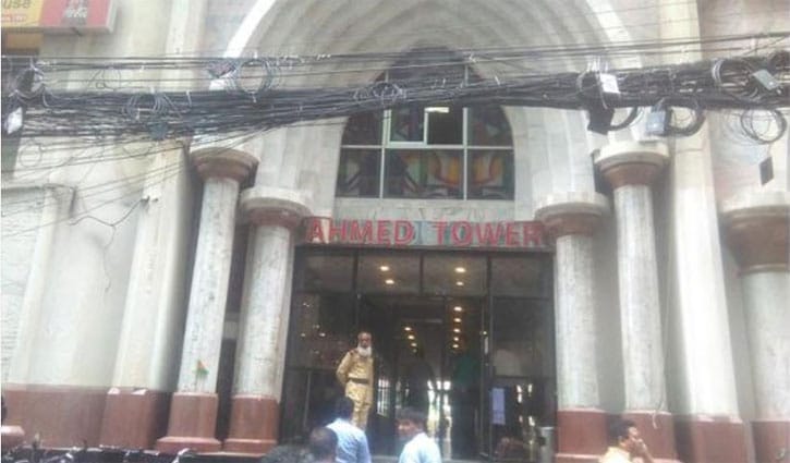 Fire breaks out at Banani’s Ahmed Tower