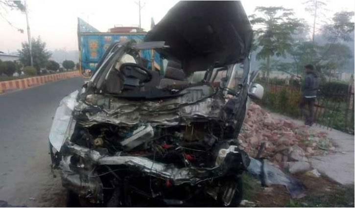 Two killed in Tangail road crash Two killed in Tangail road crash