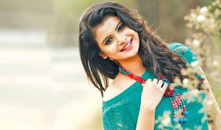 সংসার ভাঙার পর অসংখ্য বিয়ের প্রস্তাব পাচ্ছেন ফারিয়া সংসার ভাঙার পর অসংখ্য বিয়ের প্রস্তাব পাচ্ছেন ফারিয়া