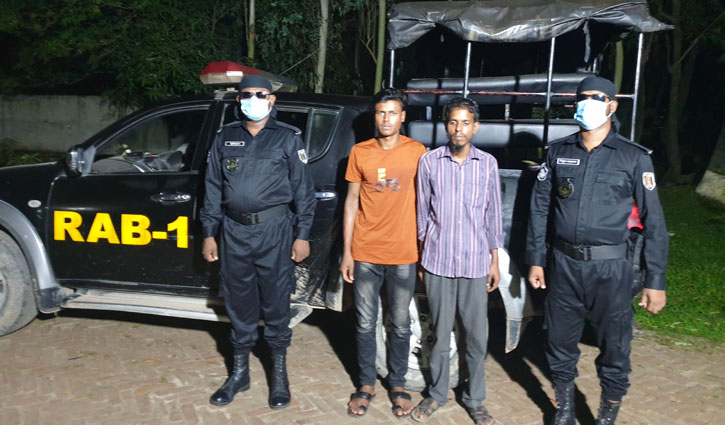 গাজীপুরে ২ মাদক কারবারি আটক গাজীপুরে ২ মাদক কারবারি আটক