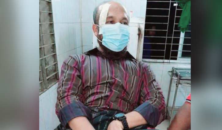 ইলিশ রক্ষা অভিযানে মৎস্য কর্মকর্তার ওপর হামলা, আহত ৫ ইলিশ রক্ষা অভিযানে মৎস্য কর্মকর্তার ওপর হামলা, আহত ৫