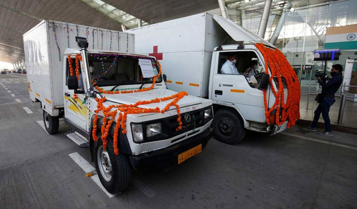 বিভিন্ন রাজ্যে করোনার টিকা পাঠাচ্ছে ভারত