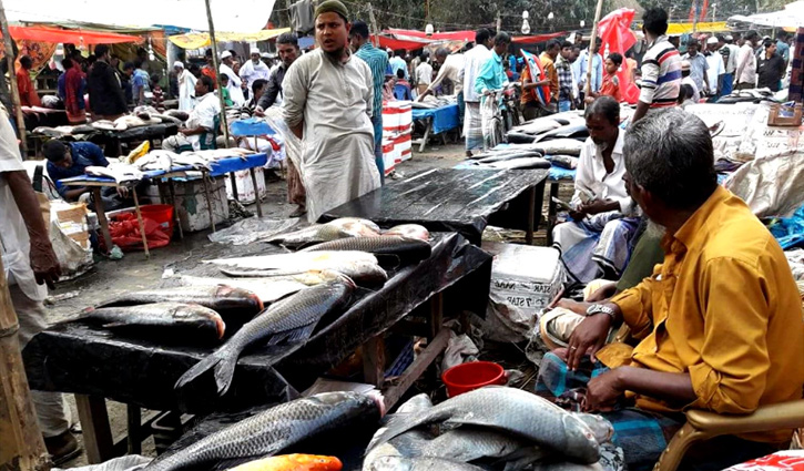আটশ বছরের পুরনো কুড়িখাই মেলা