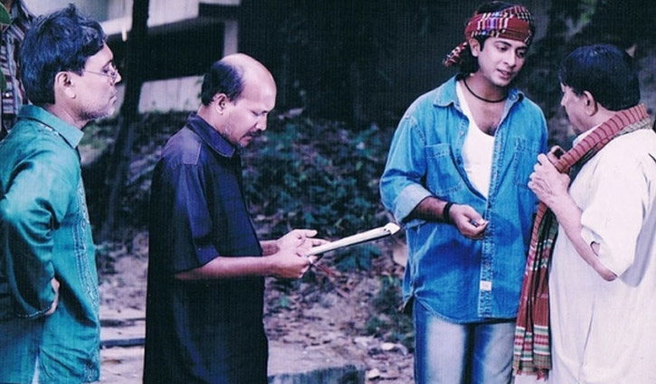 ‘অহংকার’-এর পর আড়ালে পরিচালক ‘অহংকার’-এর পর আড়ালে পরিচালক