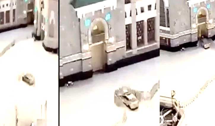 মক্কায় মসজিদুল হারামের গেটে গাড়ি দুর্ঘটনা, চালক আটক মক্কায় মসজিদুল হারামের গেটে গাড়ি দুর্ঘটনা, চালক আটক