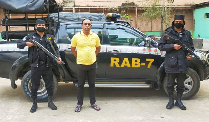 চসিক নির্বাচনে সহিংসতায় হত্যা মামলার আসামি গ্রেপ্তার চসিক নির্বাচনে সহিংসতায় হত্যা মামলার আসামি গ্রেপ্তার
