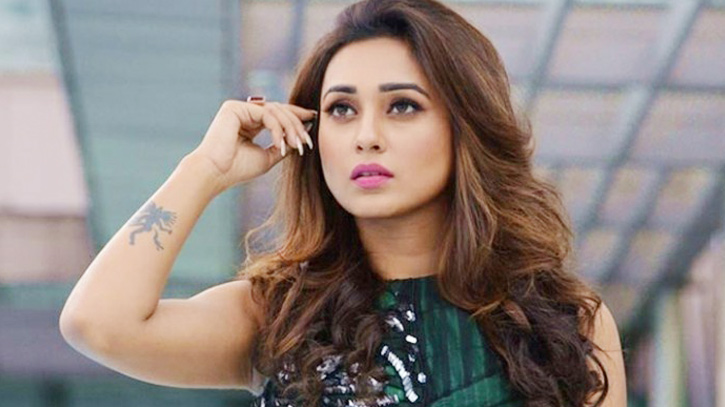 মিমিকে হয়রানির অভিযোগে ট্যাক্সি চালক গ্রেপ্তার