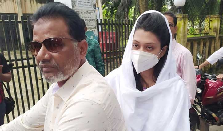 এ রায়ের বিরুদ্ধে উচ্চ আদালতে যাবো: মিন্নির বাবা এ রায়ের বিরুদ্ধে উচ্চ আদালতে যাবো: মিন্নির বাবা
