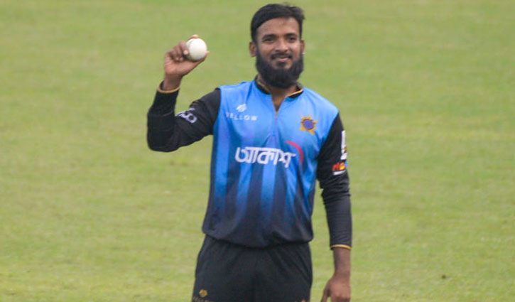 বঙ্গবন্ধু টি-টোয়েন্টিতে লিগ পর্বের সেরা চমক রবি বঙ্গবন্ধু টি-টোয়েন্টিতে লিগ পর্বের সেরা চমক রবি