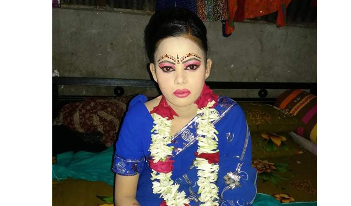 স্ত্রীকে হত্যার পর থানায় আত্মসমর্পণ স্ত্রীকে হত্যার পর থানায় আত্মসমর্পণ