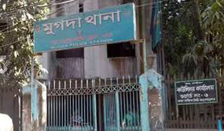 রাজধানীতে দুই কিশোরীকে ধর্ষণের অভিযোগ রাজধানীতে দুই কিশোরীকে ধর্ষণের অভিযোগ