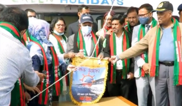 পদ্মা সেতুকে ঘিরে মুন্সীগঞ্জেও চালু হলো ভ্রমণতরী পদ্মা সেতুকে ঘিরে মুন্সীগঞ্জেও চালু হলো ভ্রমণতরী
