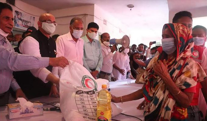 ‘পরিস্থিতির উন্নতি না হওয়া পর্যন্ত ত্রাণ তৎপরতা অব্যাহত থাকবে’ ‘পরিস্থিতির উন্নতি না হওয়া পর্যন্ত ত্রাণ তৎপরতা অব্যাহত থাকবে’