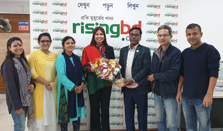 রাইজিংবিডির কার্যালয়ে ফ্লাগগার্ল নাজমুন নাহার রাইজিংবিডির কার্যালয়ে ফ্লাগগার্ল নাজমুন নাহার